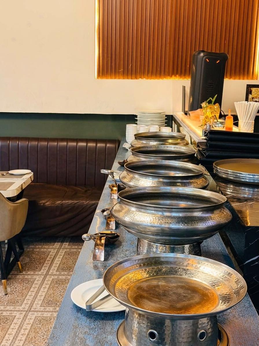 Table setting at Punjabi Darbar 61